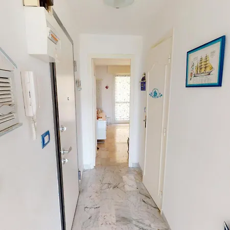 Agreable 2 Pieces Renove Avec Balcon Expose Sud - Fr-1-196-302 Apartment *