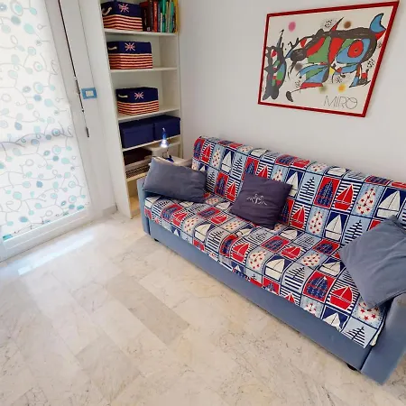 Agreable 2 Pieces Renove Avec Balcon Expose Sud - Fr-1-196-302 Apartment Menton