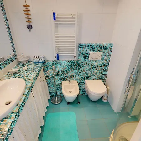 Agreable 2 Pieces Renove Avec Balcon Expose Sud - Fr-1-196-302 Apartment *
